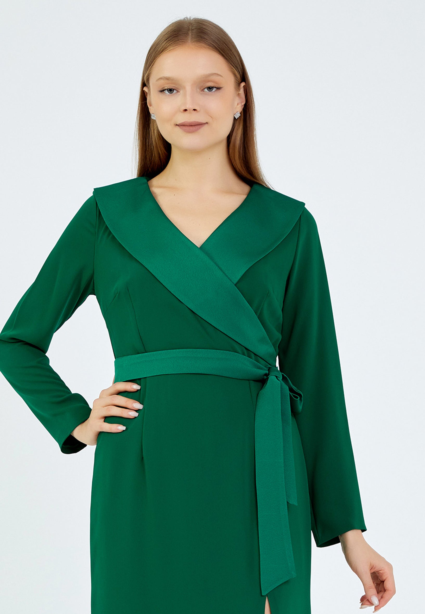 D9354 Emerald Green Knee Length Dress