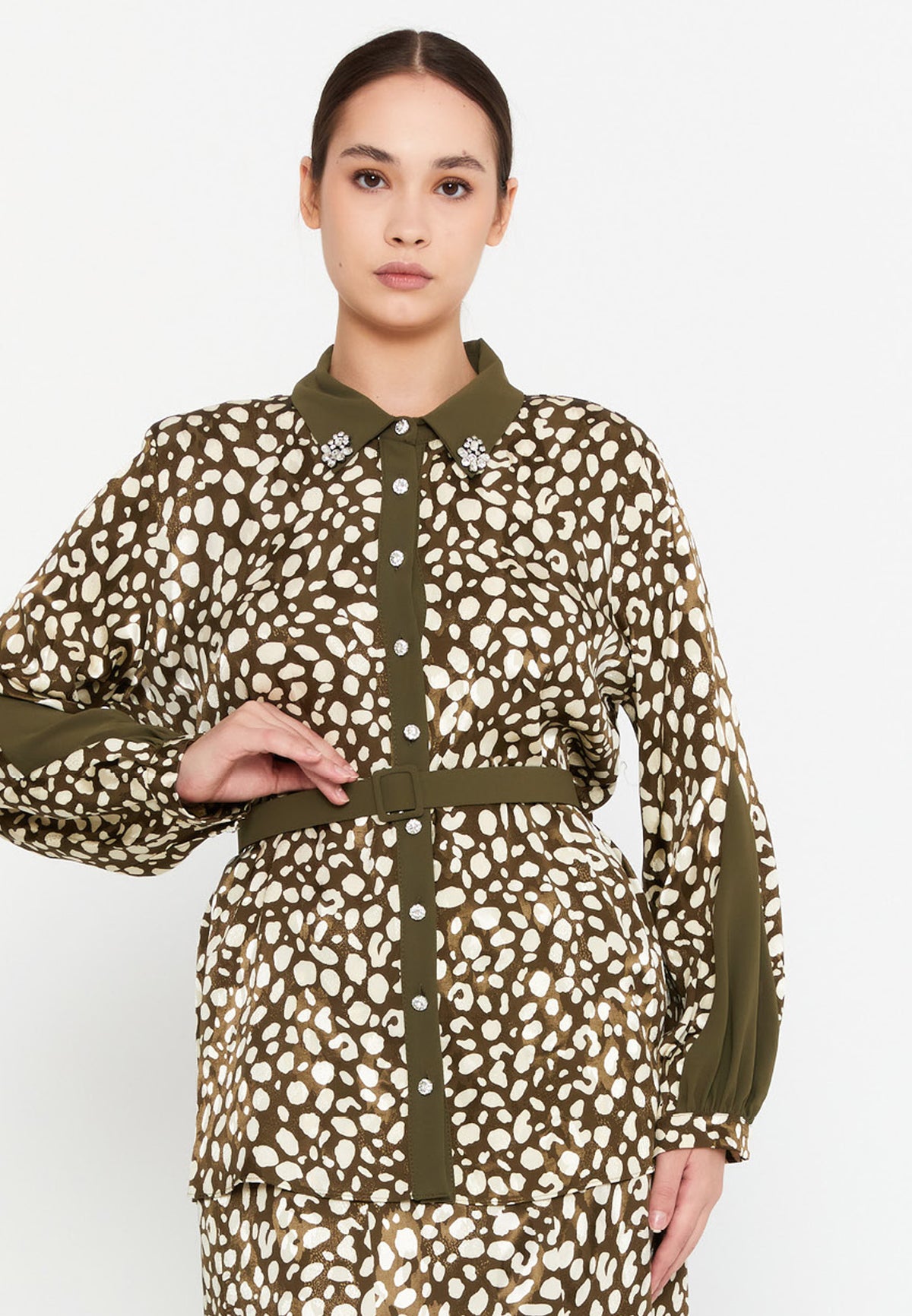 DD5122 Green Spot Print Blouse