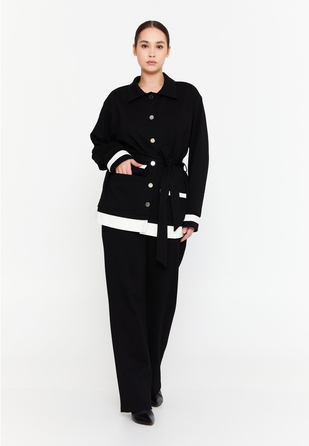 DD518 Black Stripe Trouser