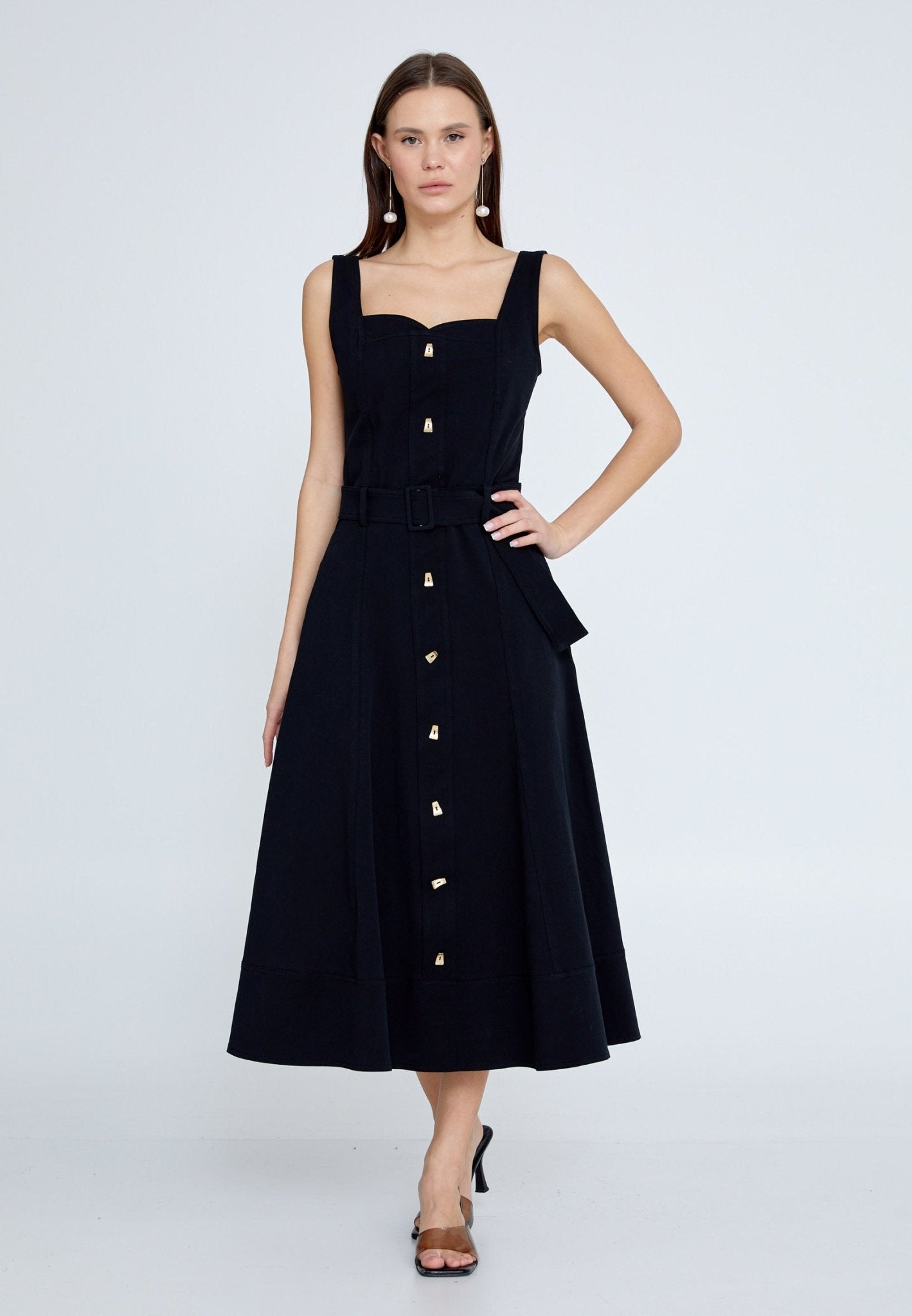 D4012 Black Button Down Midi - La Elegant