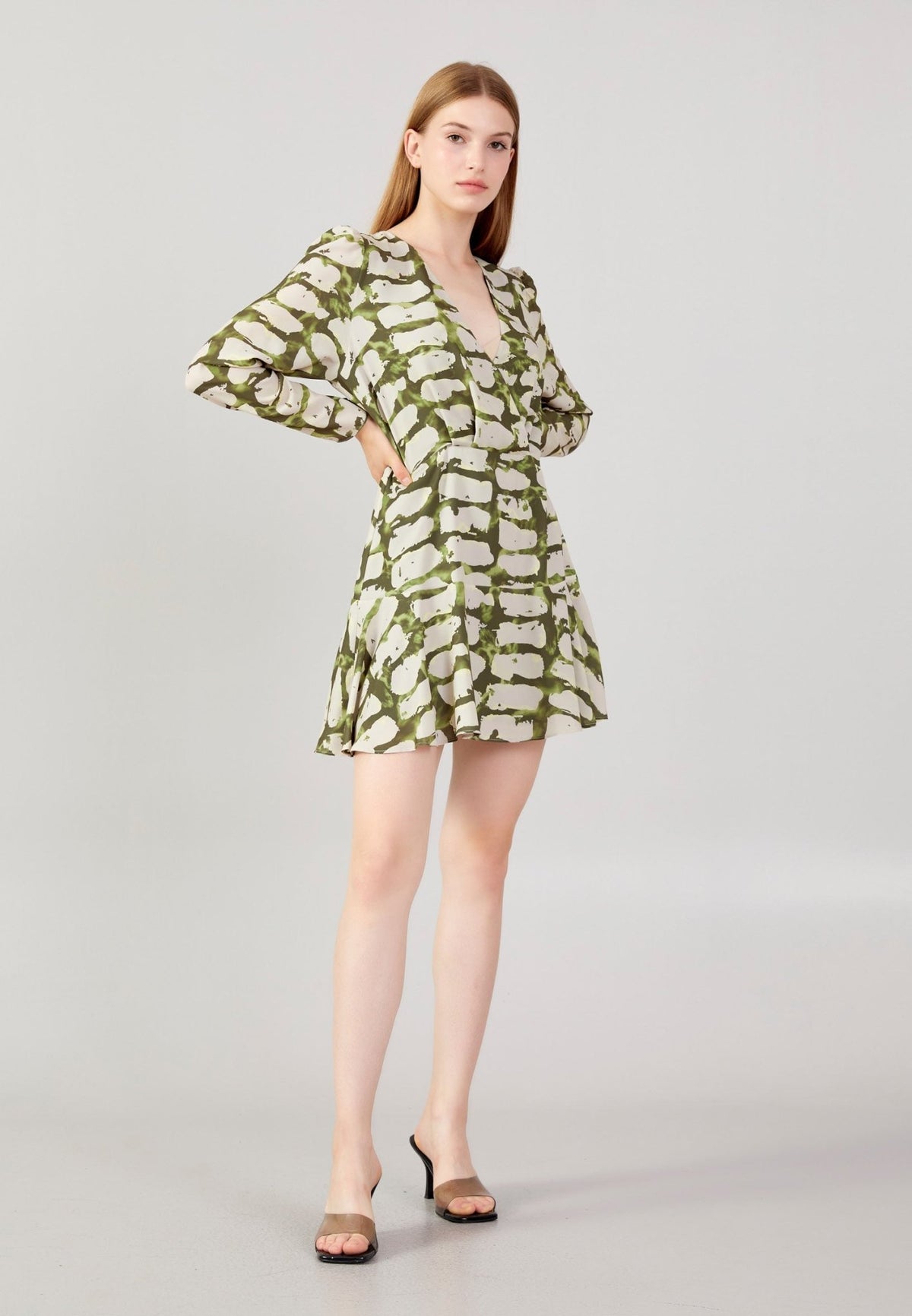 D4014 Green & Ecru Checkered Mini - La Elegant