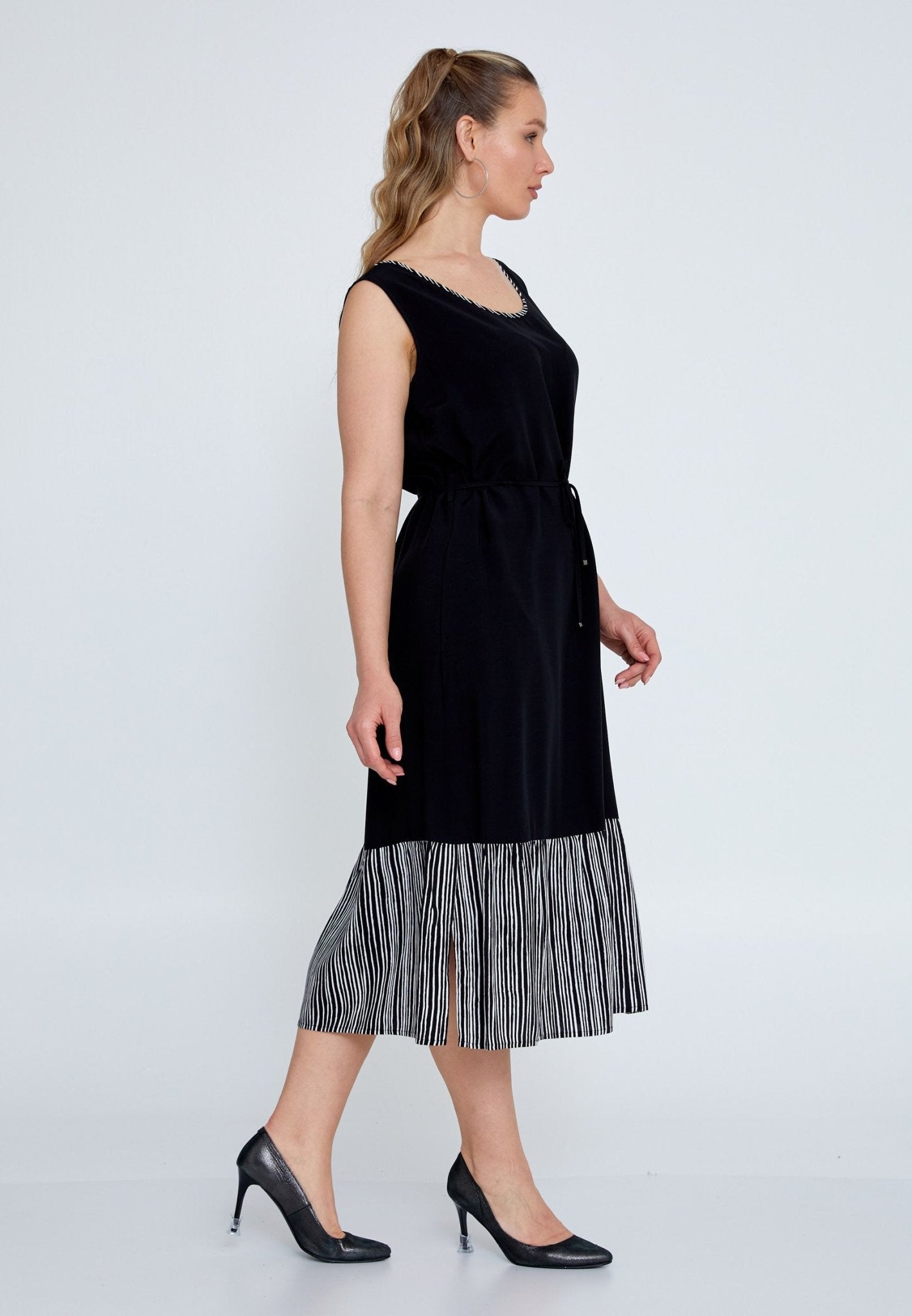 D8001 B&W Detail Midi Dress - La Elegant