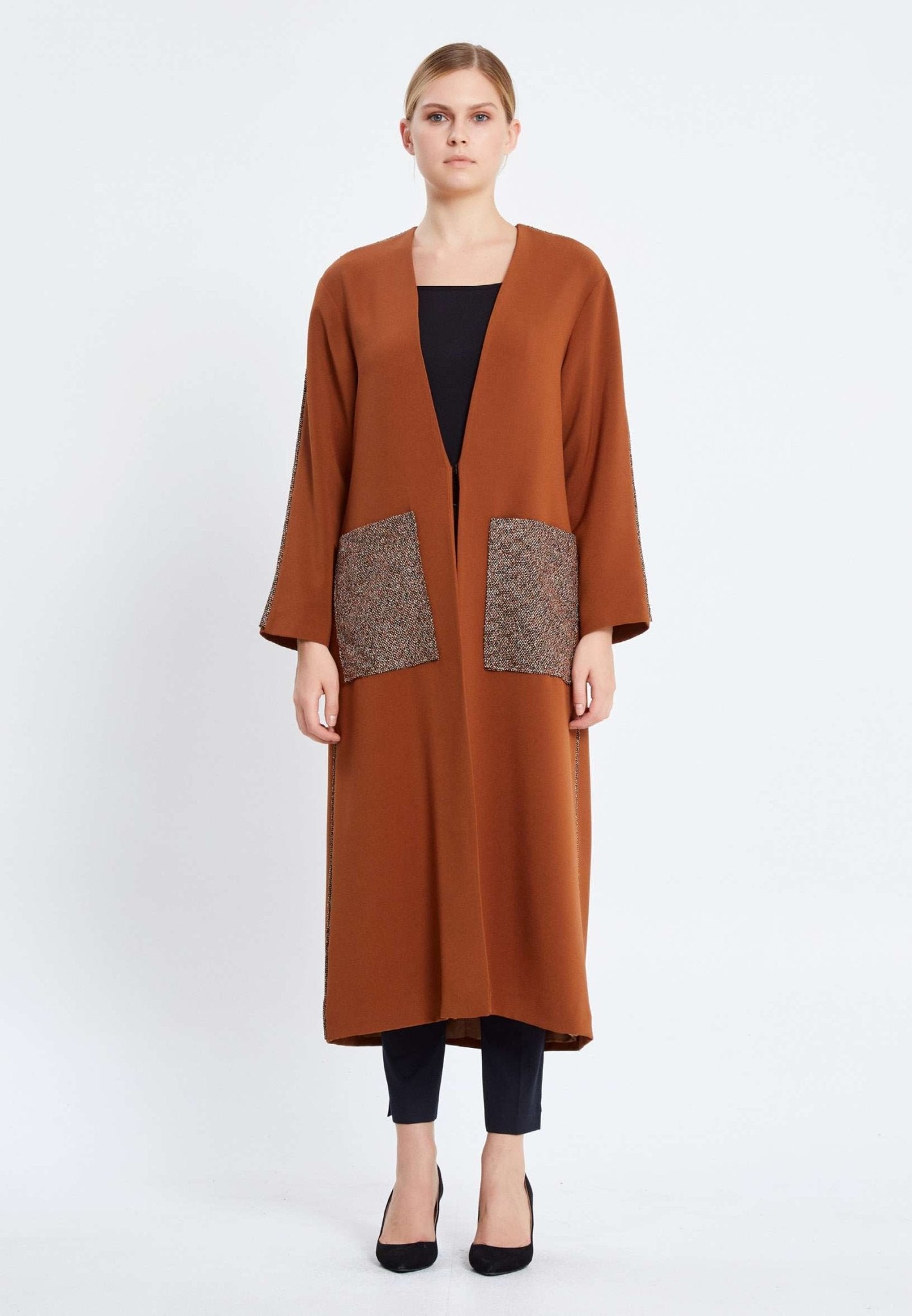 D9070 Brown Long Cardigan - La Elegant