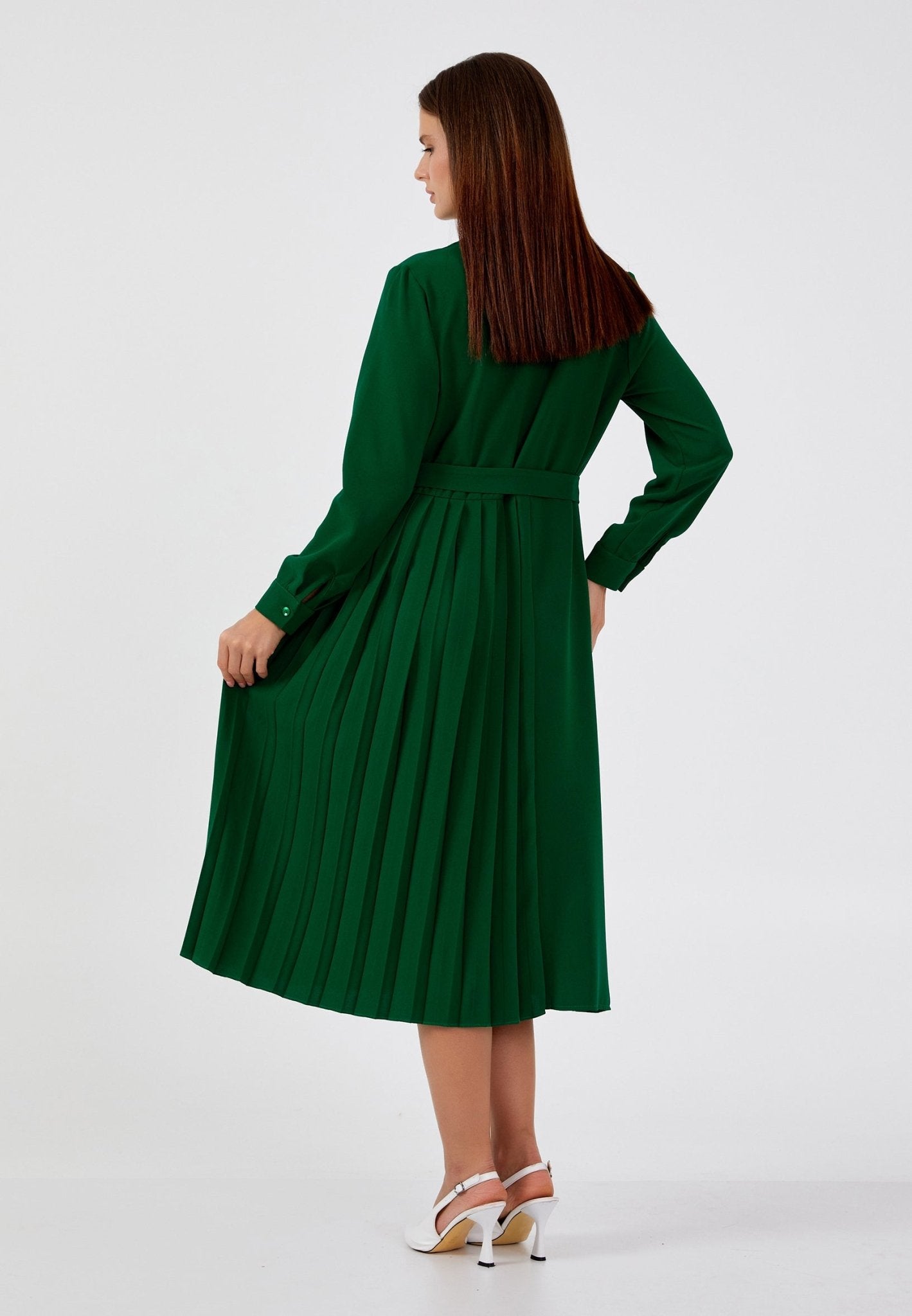 D9201 Green Pleated Midi Dress - La Elegant