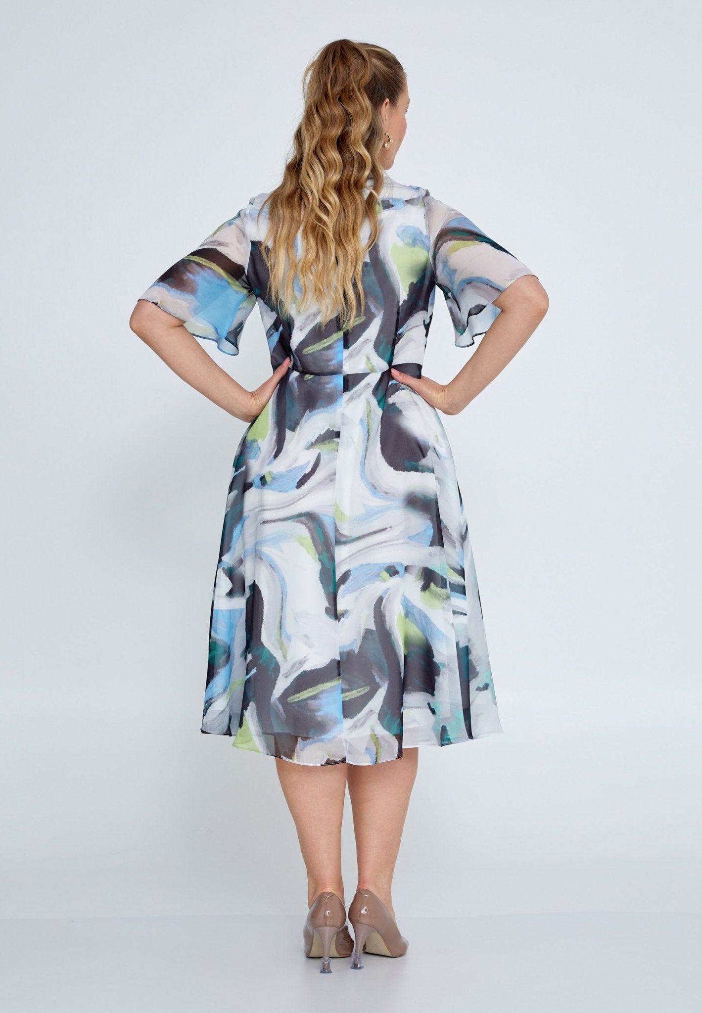 D9211 Blue Abstract Print Midi Dress - La Elegant